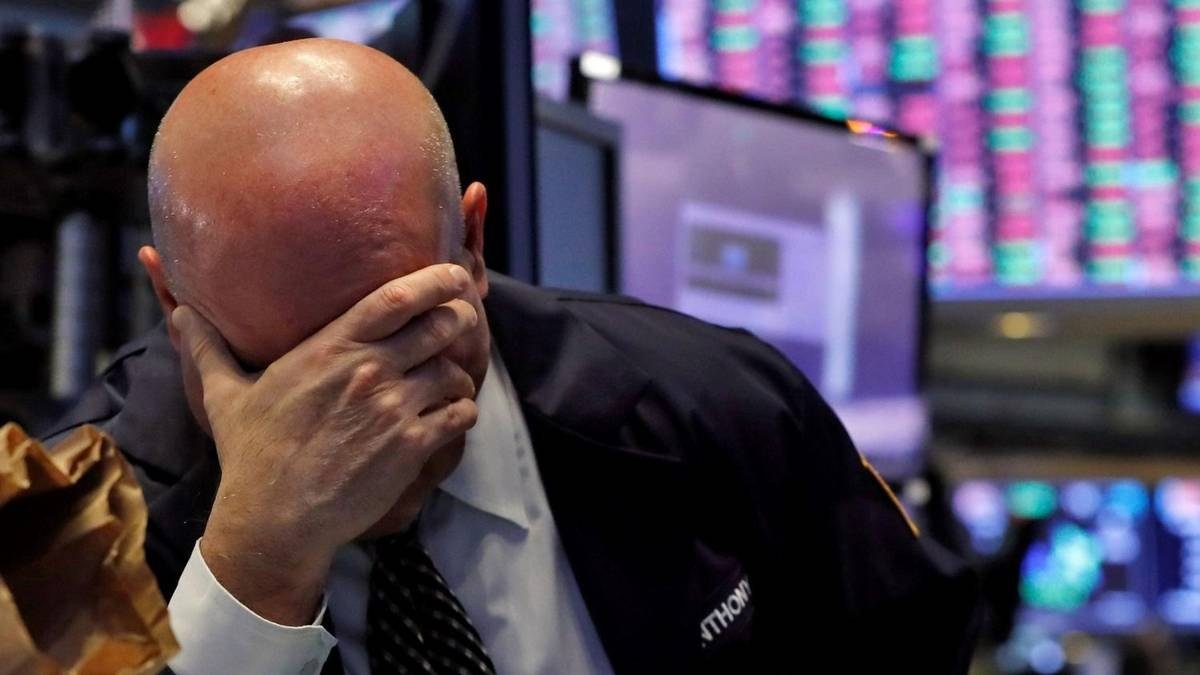 Pese a mejoras de calificadoras, el mercado aún desconfía de la Argentina