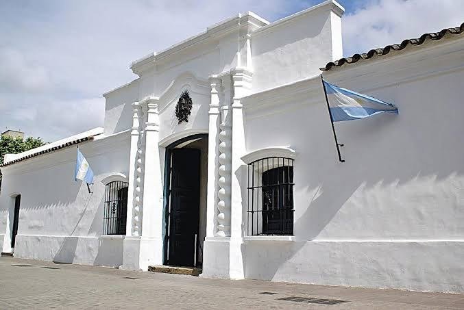 El Senado aprobó el proyecto para declarar a San Miguel de Tucumán Capital Simbólica cada 9 de Julio